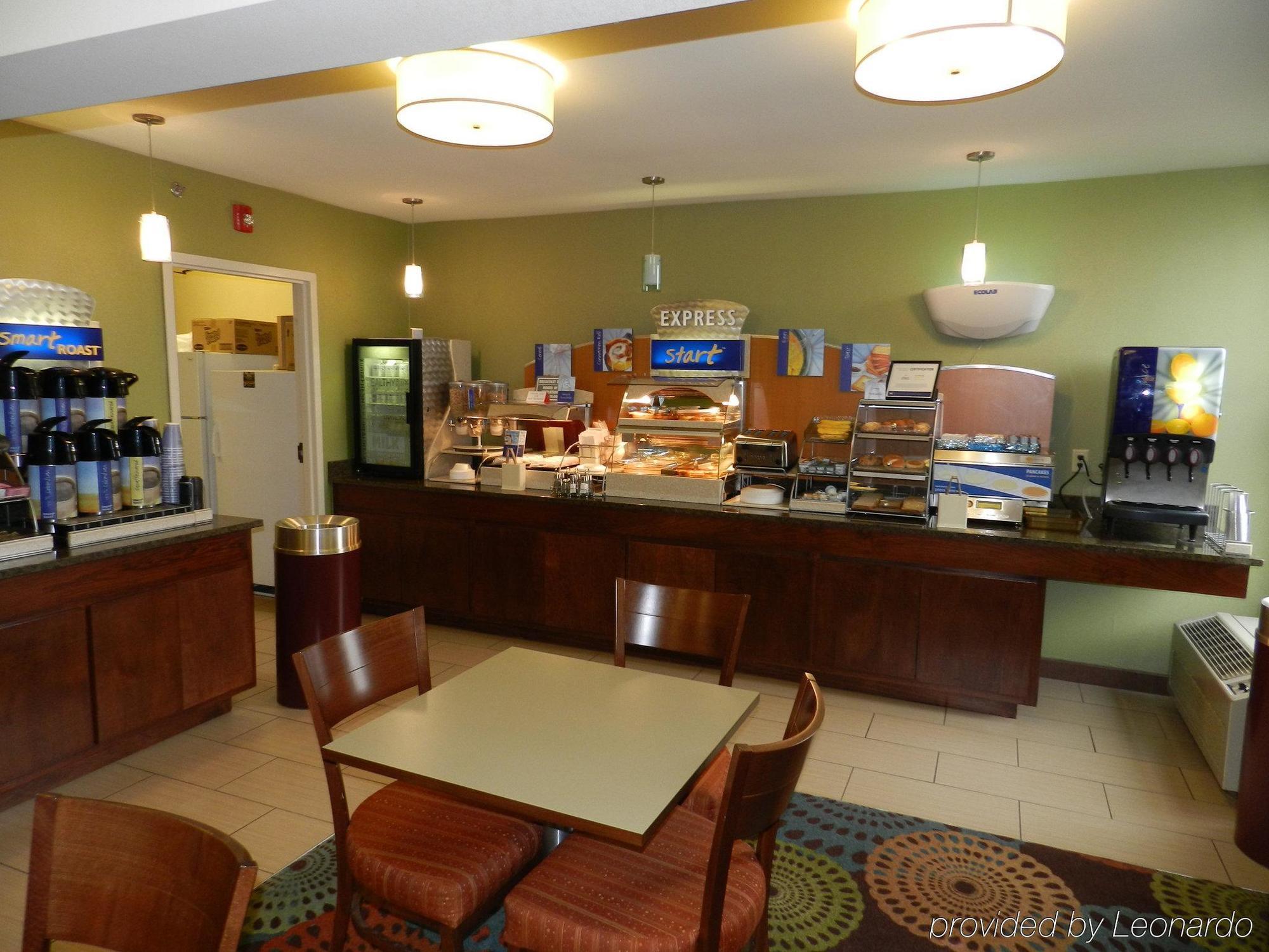 Holiday Inn Express Anderson I-85 - Exit 27- Highway 81 By Ihg Restaurante foto