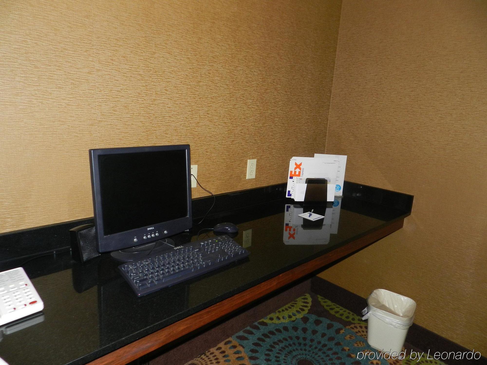 Holiday Inn Express Anderson I-85 - Exit 27- Highway 81 By Ihg Negócio foto